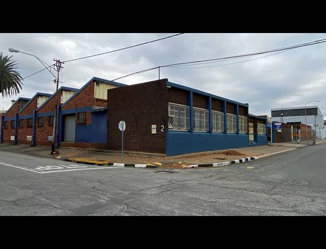 630M² FACTORY FOR SALE IN DENVER